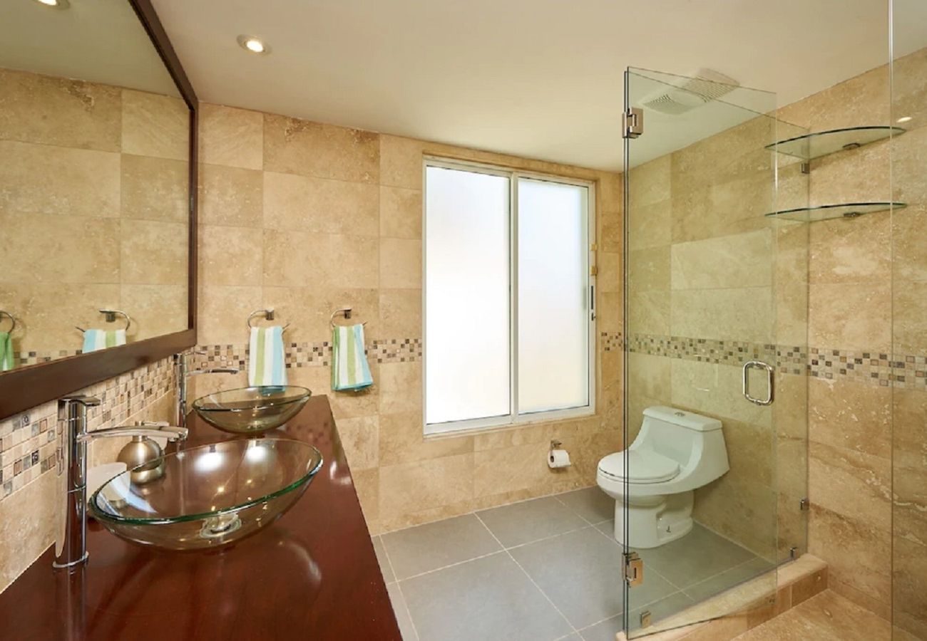Villa in Potrero - Potrero Beachfront Villa with Pool & Private Chef - Casa Royal