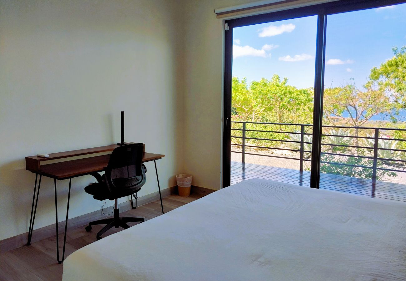 Villa in Playa Flamingo - Mar Vista Villa-sleeps 16-infinity pool-Ocean View - luxury Casa de Iluminacion