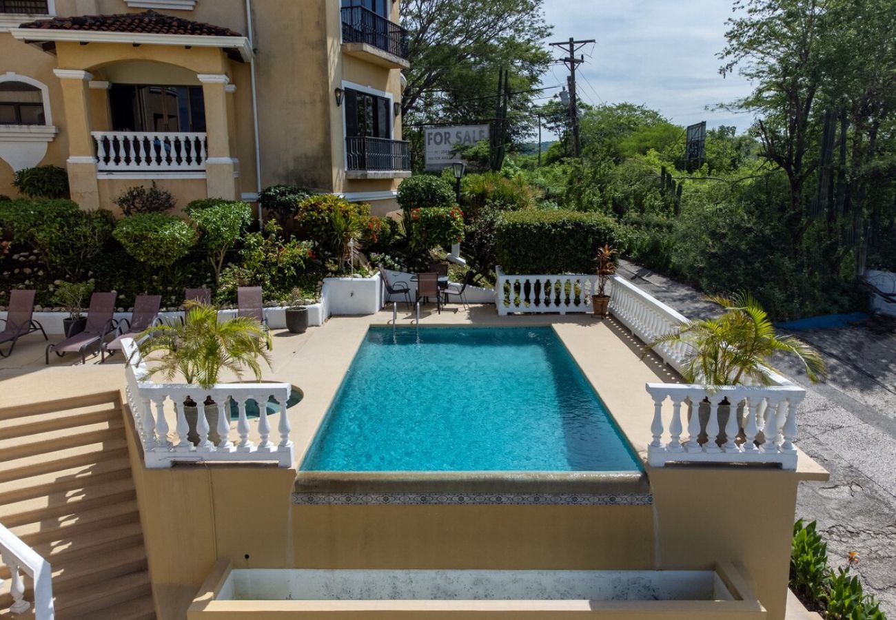 Residenz in Playa Flamingo - 150 m to Marina Flamingo•BBQ•Balcony•extra TV room - Flamingo Rose Vista