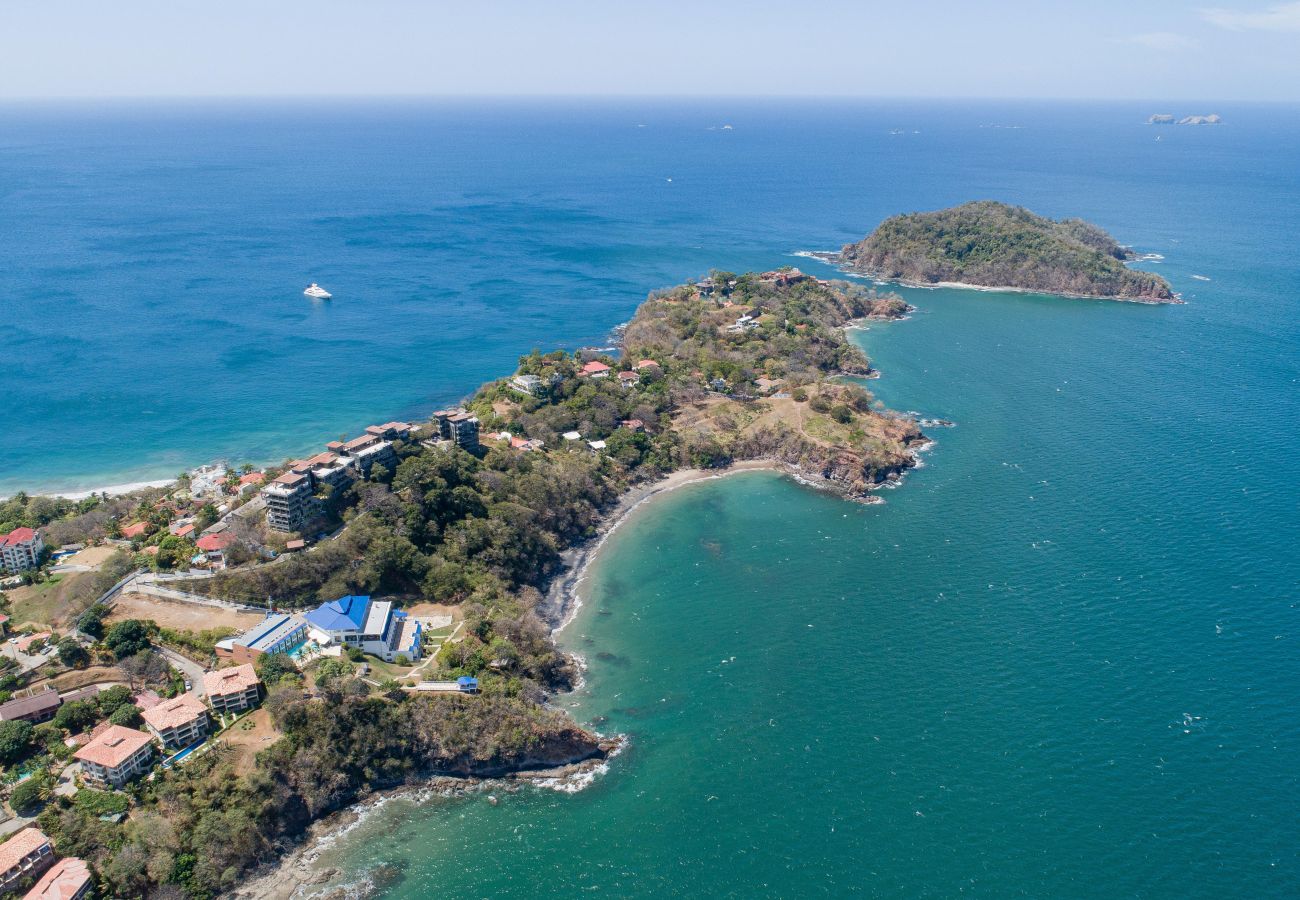 Residenz in Playa Flamingo - Flamingo Center: 2 BR condo w| gorgeous bay views - Punta Plata 521