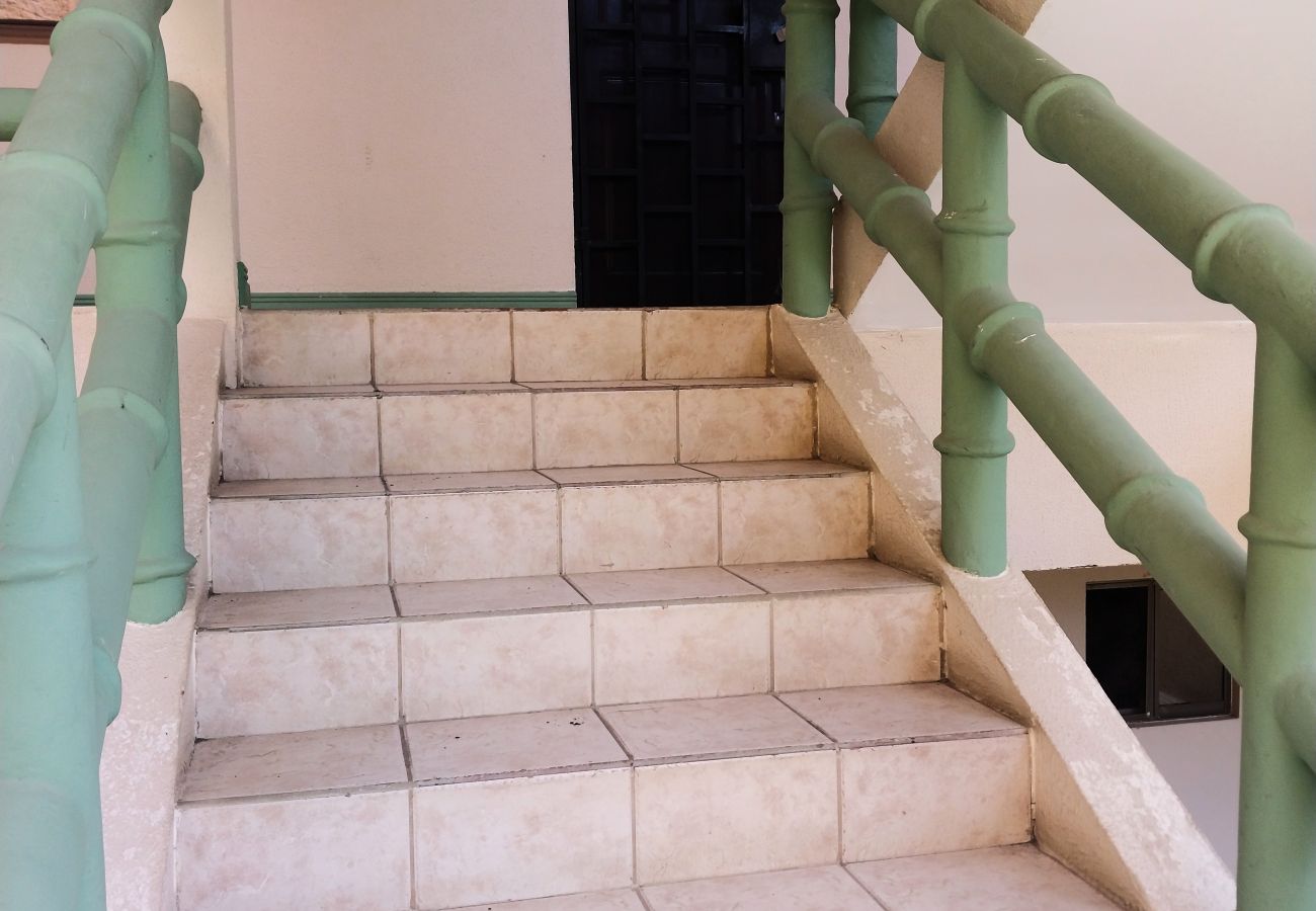 Residenz in Playa Flamingo - Flamingo Center: 2 BR condo w| gorgeous bay views - Punta Plata 521