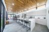 Ferienhaus in Potrero - 350m to beach - Guitar-shaped Pool – Kitchen - BBQ: Casa Guitarra