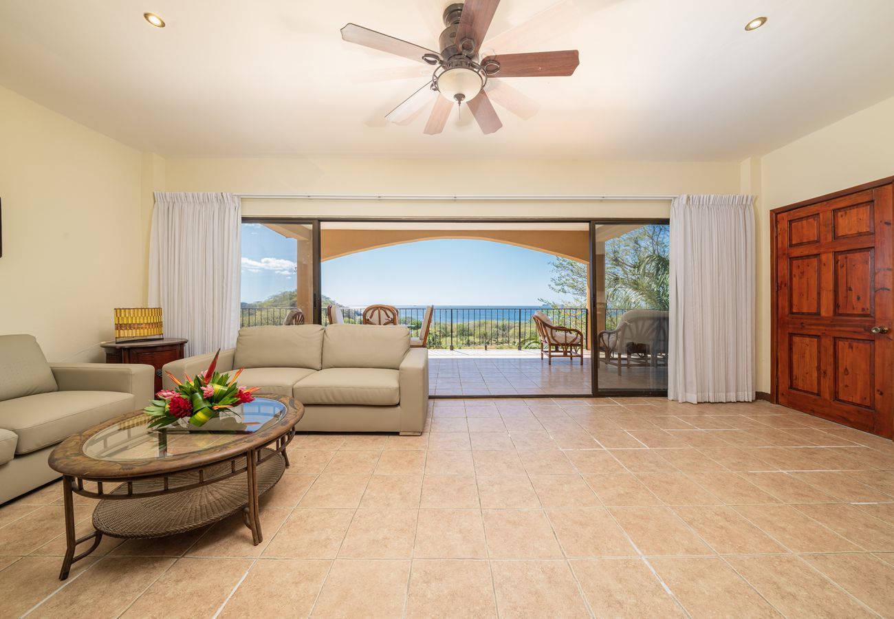 Residenz in Potrero - Oceanview Condo with Pool, Near Playa Prieta, 2BR - Vida de la Paz 4