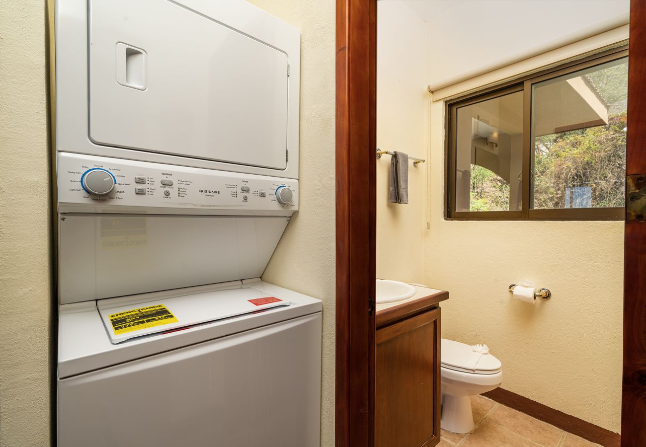 Residenz in Potrero - Oceanview Condo with Pool, Near Playa Prieta, 2BR - Vida de la Paz 4