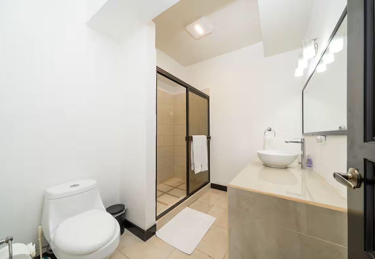 Studio in Playa Flamingo - Playa Flamingo: Studio 5-mins Walk to the Beach - Presidential Suites 17b