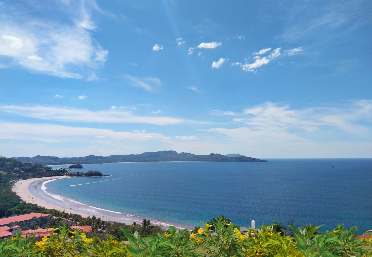 Residenz in Playa Flamingo - Flamingo Bliss: Ocean-View Condo in Luxury Complex - 360 Splendor 204