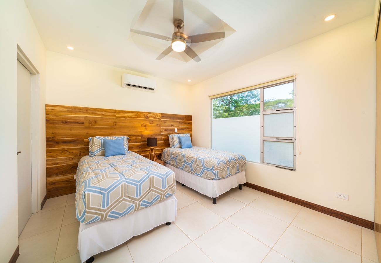 Residenz in Potrero - Modern 2BR/2BA Condo w| Proximity to Beach & Town - Casa Blanca 6