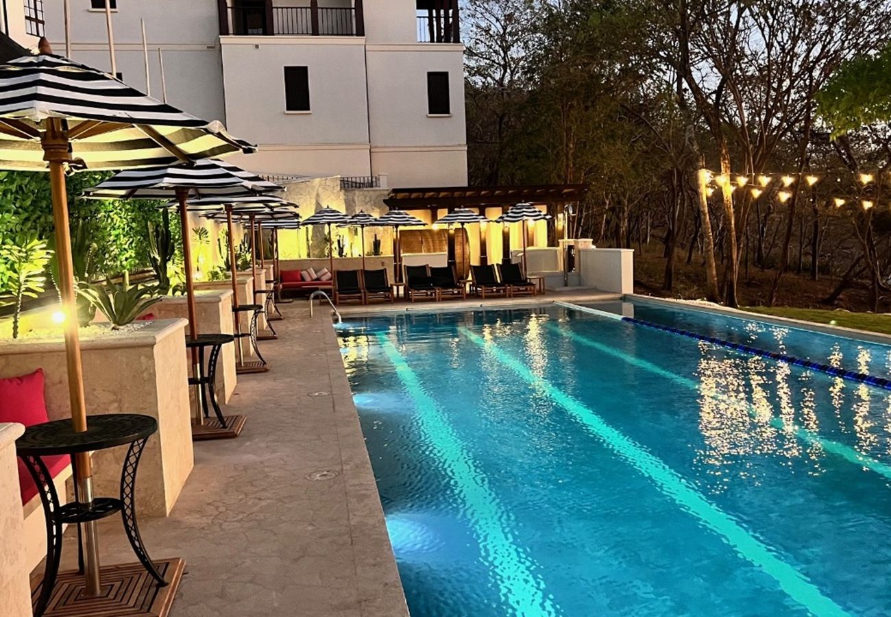 Residenz in Las Catalinas - Beach Club Included | 1 min to beach | sleeps 5 | Plaza Mercado 12