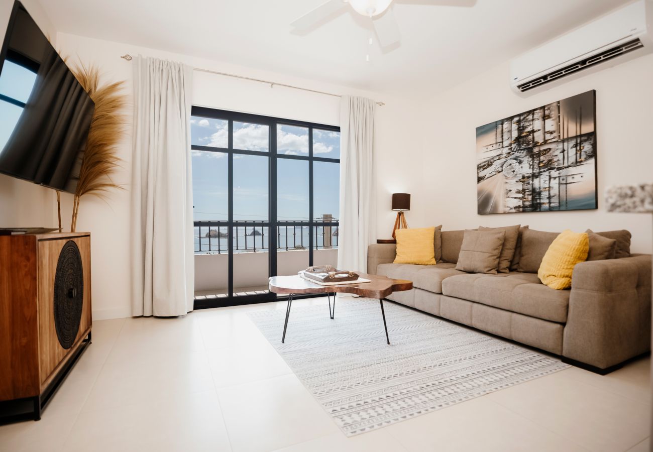 Residenz in Las Catalinas - New 2BR Condo in Las Catalinas beachtown: El Prado