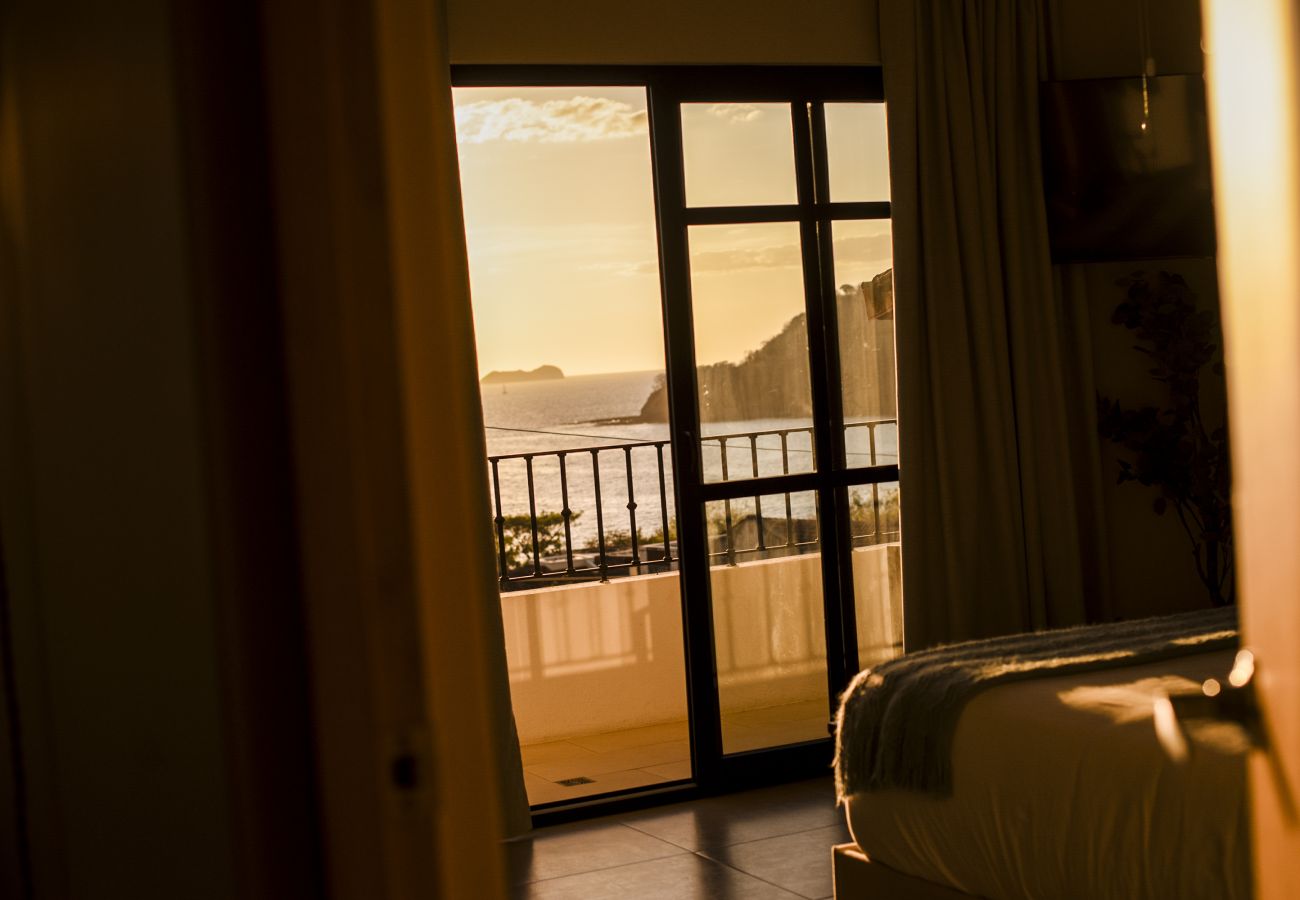 Residenz in Las Catalinas - New 2BR Condo in Las Catalinas beachtown: El Prado