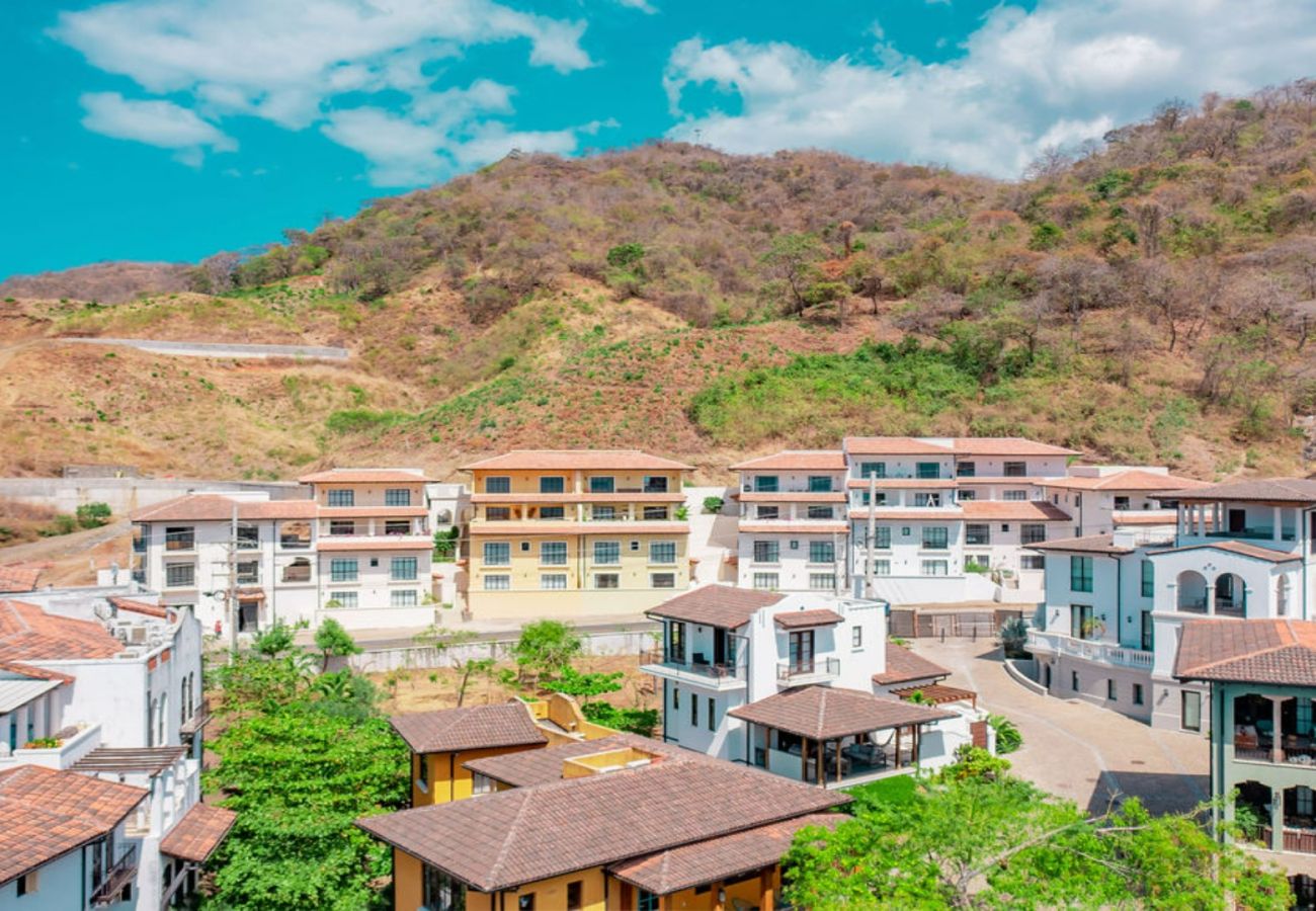 Residenz in Las Catalinas - New 2BR Condo in Las Catalinas beachtown: El Prado