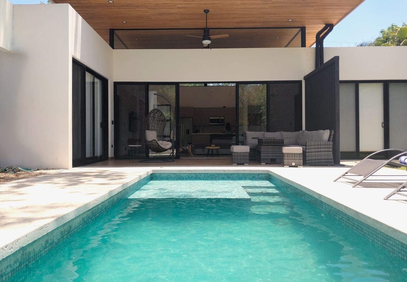 Ferienhaus in Potrero - BBQ*Pool*Fireplace*Backyard*King*Smart TV*Potrero - Casa Mobula