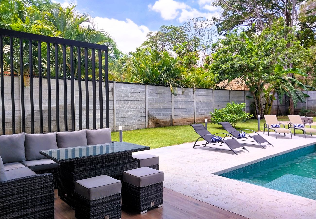 Ferienhaus in Potrero - BBQ*Pool*Fireplace*Backyard*King*Smart TV*Potrero - Casa Mobula