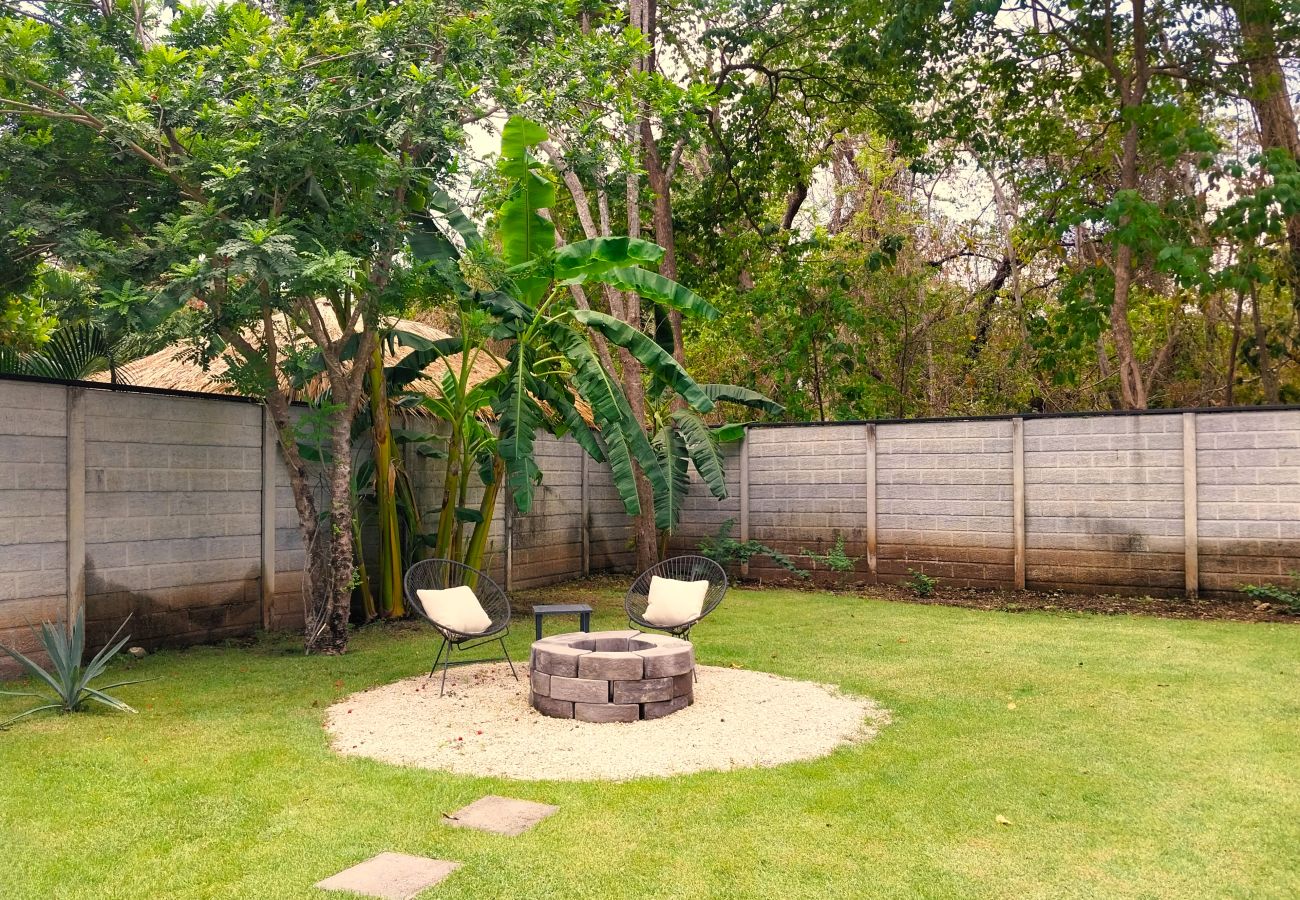 Ferienhaus in Potrero - BBQ*Pool*Fireplace*Backyard*King*Smart TV*Potrero - Casa Mobula