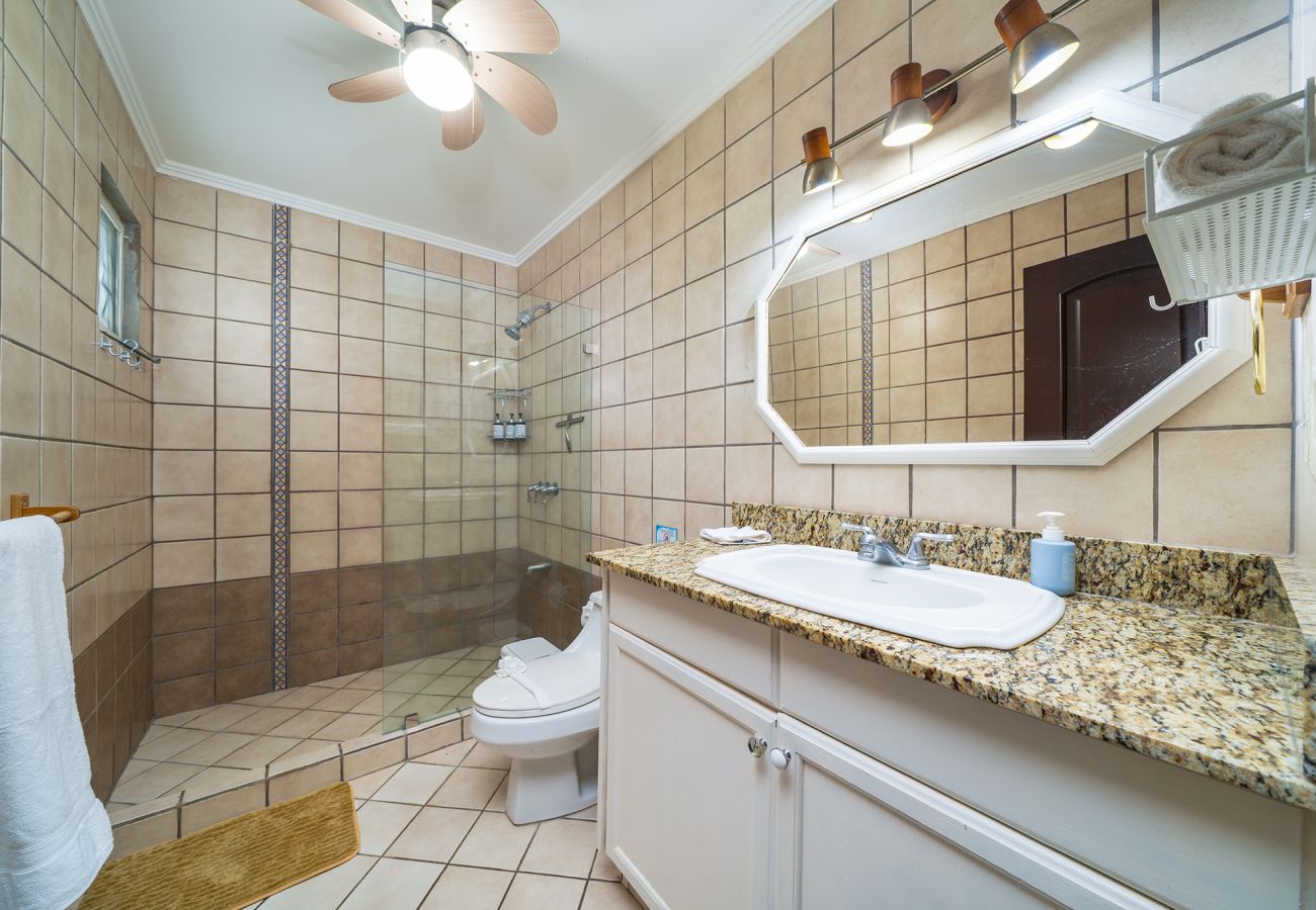 Residenz in Potrero - Ground-Floor Condo w/ Pool, Walk to Potrero Beach - Surfside Tower 101