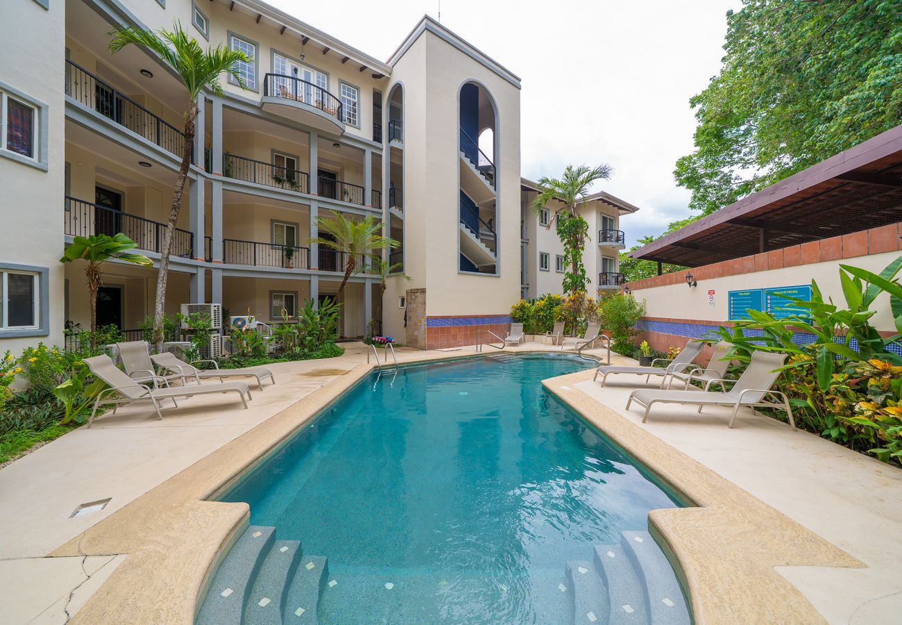 Residenz in Potrero - Ground-Floor Condo w/ Pool, Walk to Potrero Beach - Surfside Tower 101