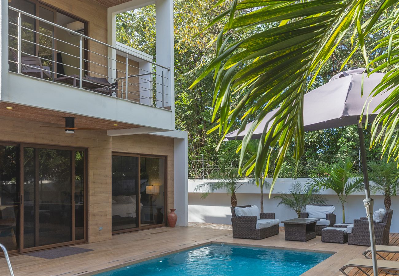 Ferienhaus in Potrero - 3 King Suites | Pool, Outdoor Oasis | Casa Coralis