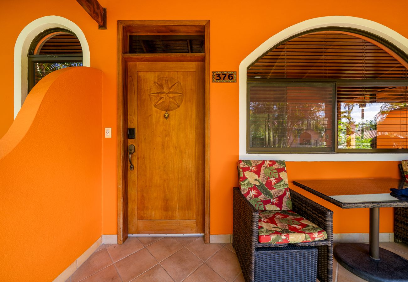 Ferienhaus in Potrero - BBQ•Pool•Garden•Smart TV•Parking•A/C•King Bed•W/D – Villaggio 376