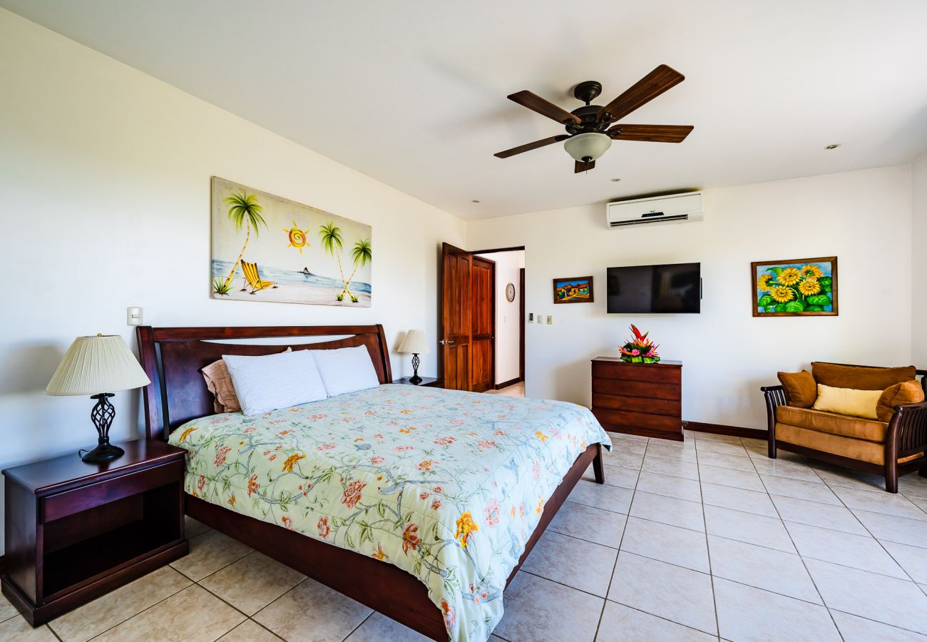 Doppelhaushälfte in Potrero - Ocean-View Townhouse | Pool | Walk to Playa Prieta – Villas Catalina 15