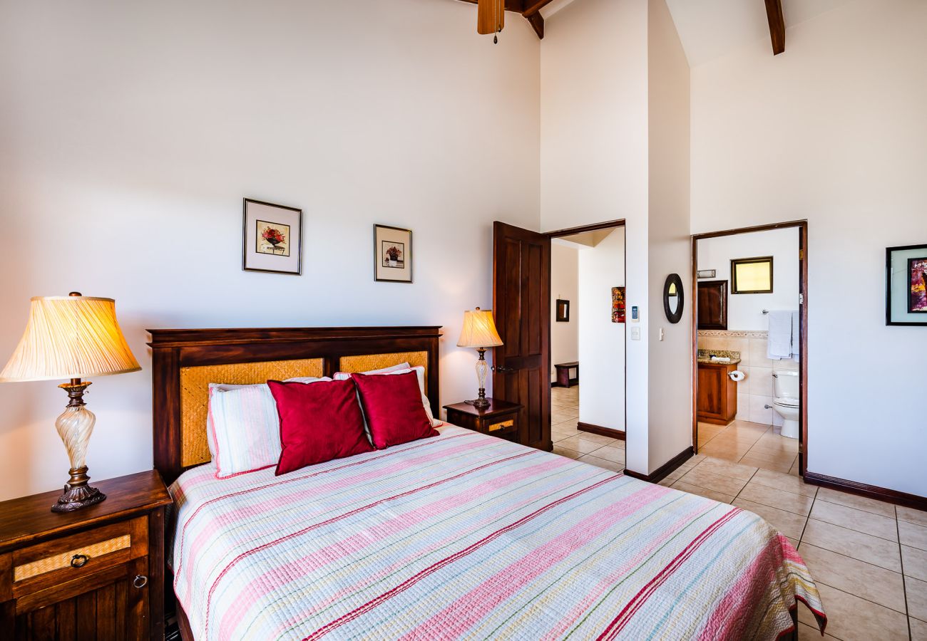 Doppelhaushälfte in Potrero - Ocean-View Townhouse | Pool | Walk to Playa Prieta – Villas Catalina 15