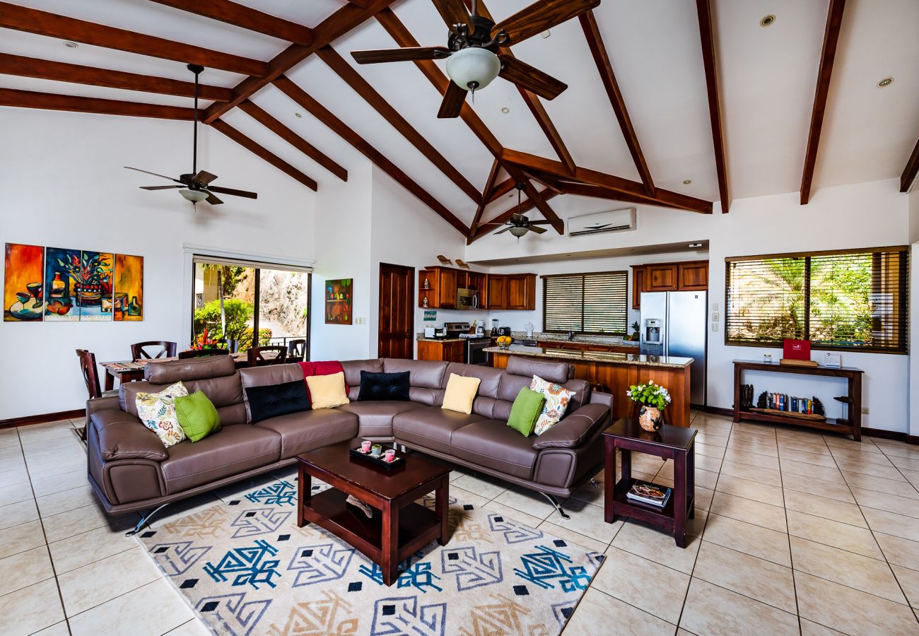 Doppelhaushälfte in Potrero - Ocean-View Townhouse | Pool | Walk to Playa Prieta – Villas Catalina 15