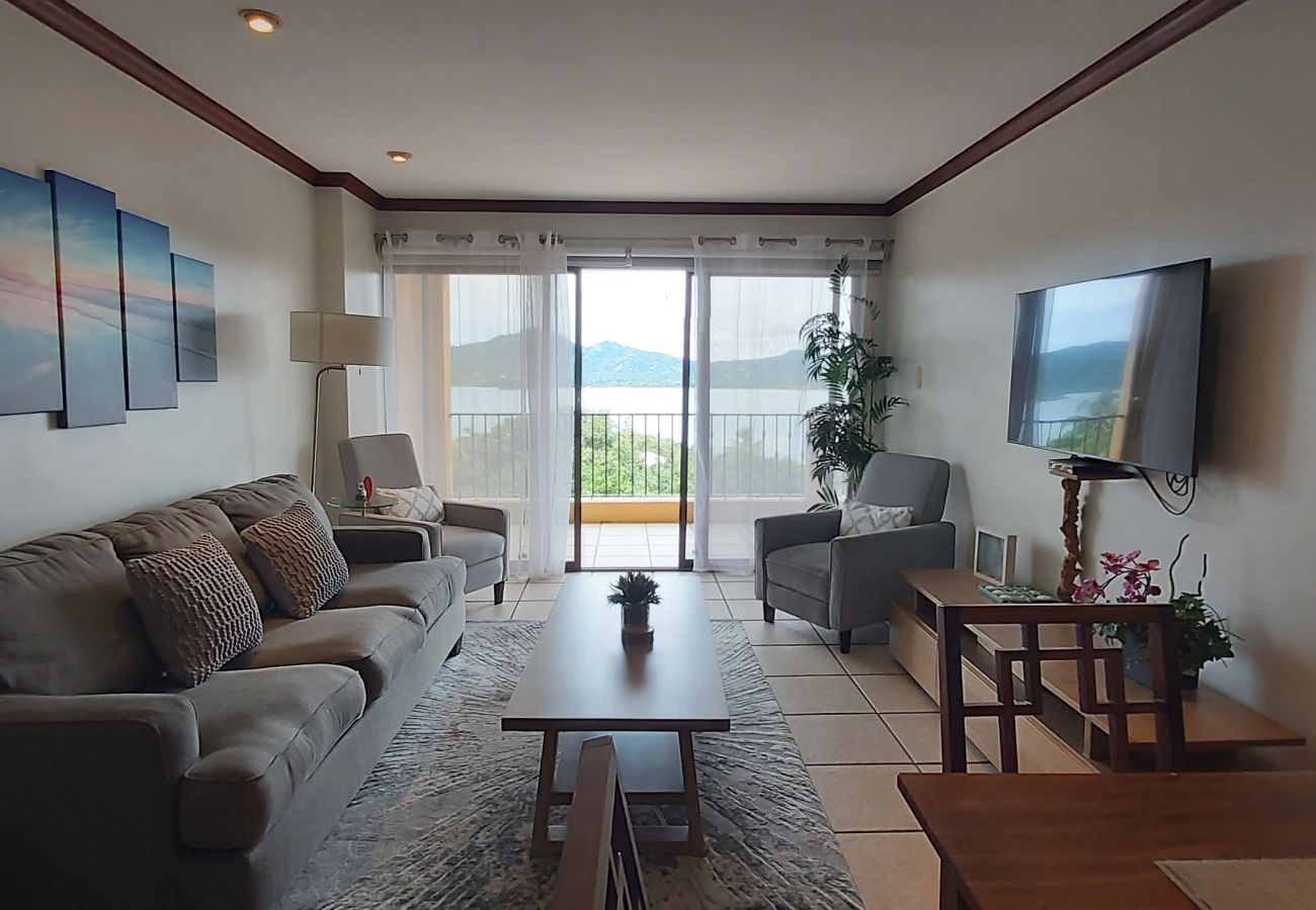 Residencial en Playa Flamingo - Playa Flamingo ocean-view condo, perfectly located: SUNSET HEIGHTS 402