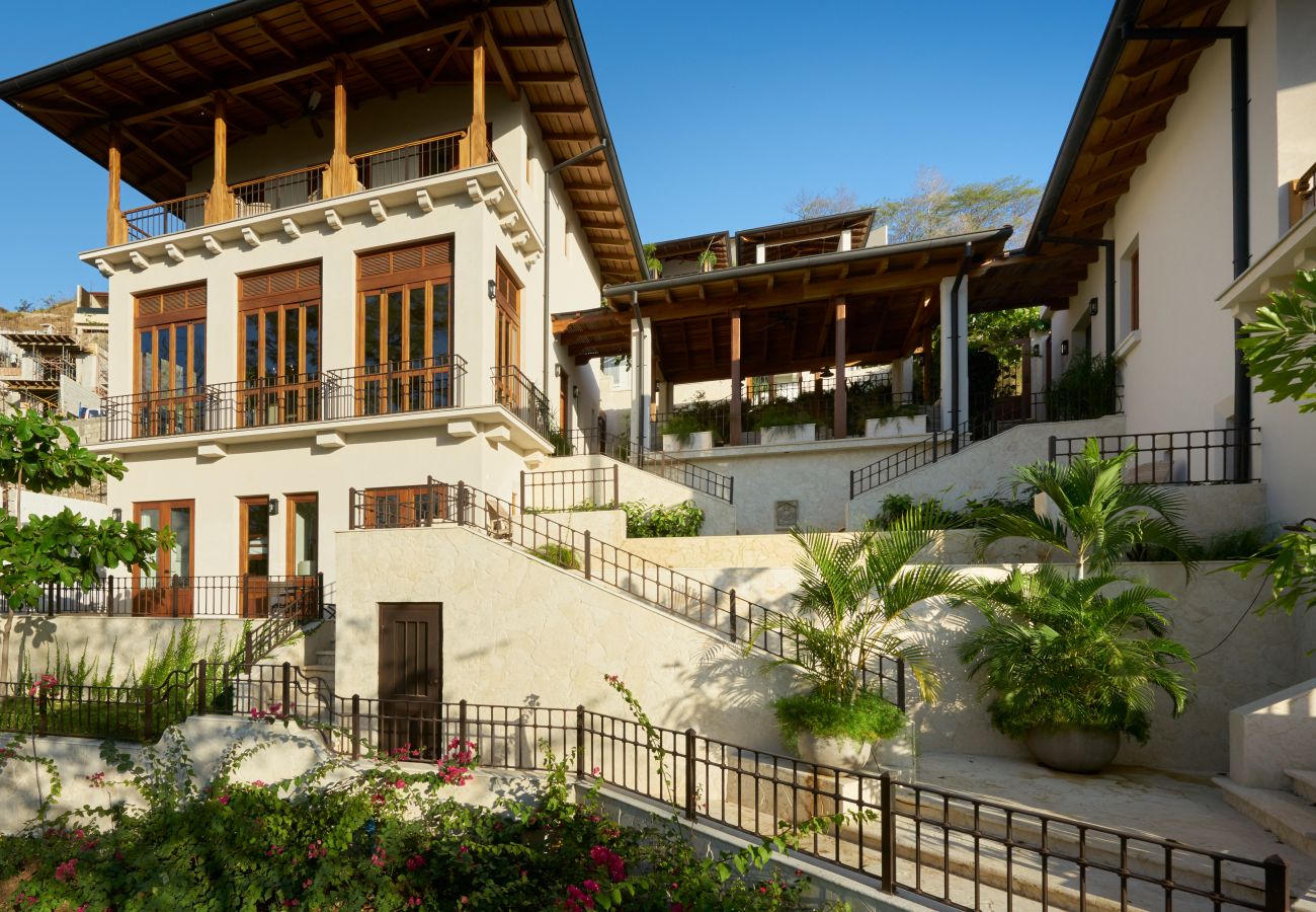 Villa en Las Catalinas - Las Catalinas - 5 bedroom luxury beachfront home - Casa Alouatta