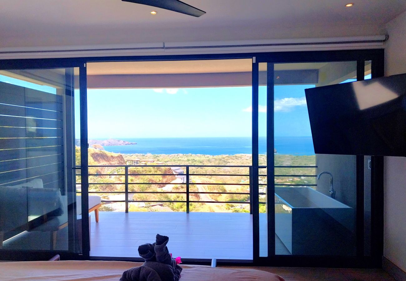Villa en Playa Flamingo - Mar Vista Villa-sleeps 16-infinity pool-Ocean View - luxury Casa de Iluminacion