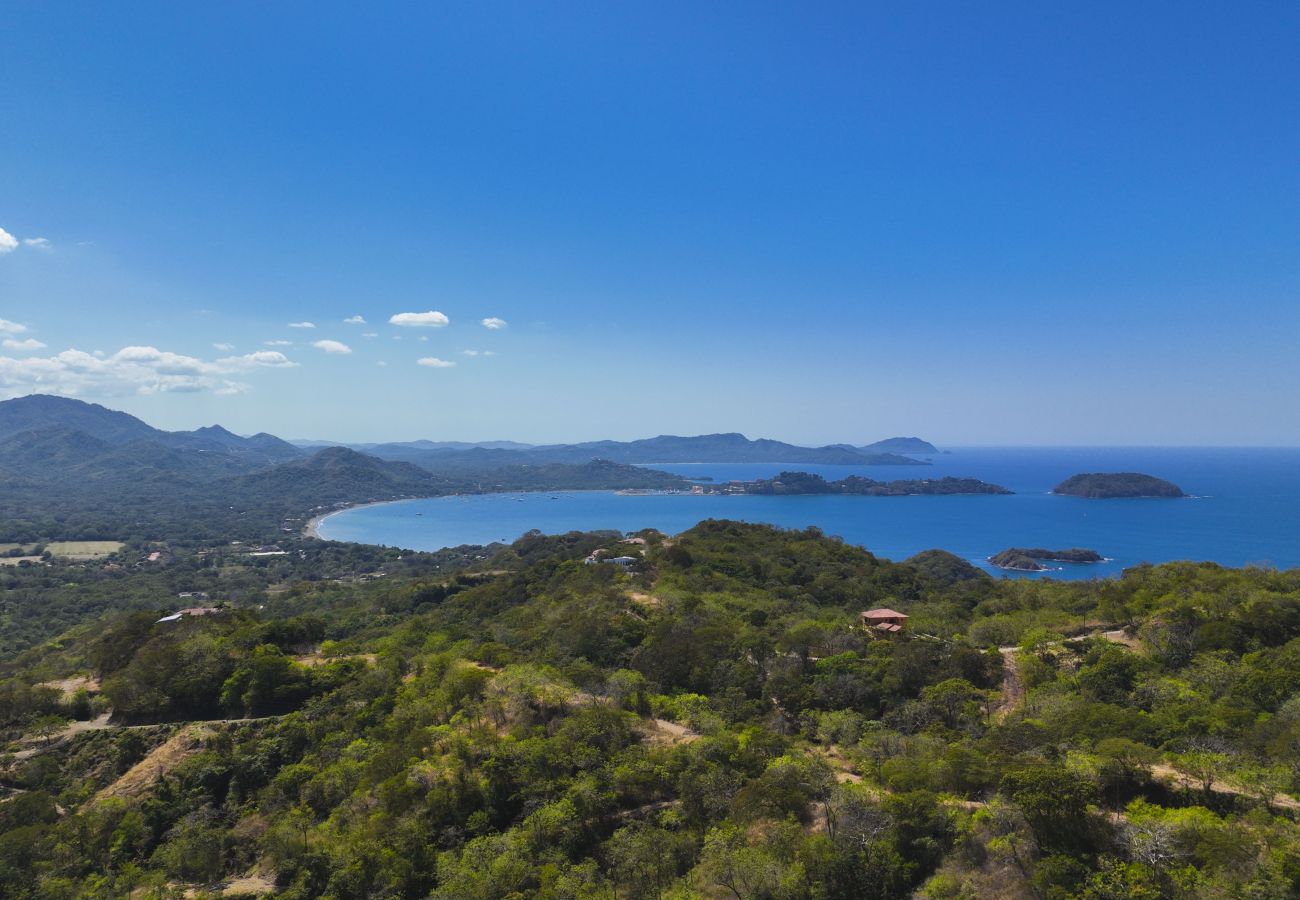 Villa en Potrero - Ocean-View Villa | Stargazing Deck | Infinity Pool – Villa Blanca
