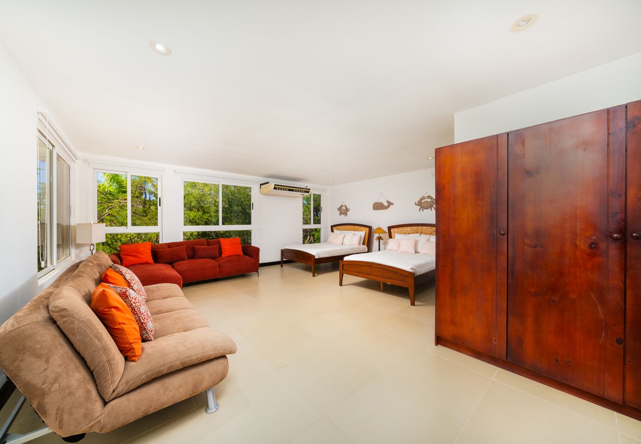 Villa en Potrero - Ocean-View Villa | Stargazing Deck | Infinity Pool – Villa Blanca