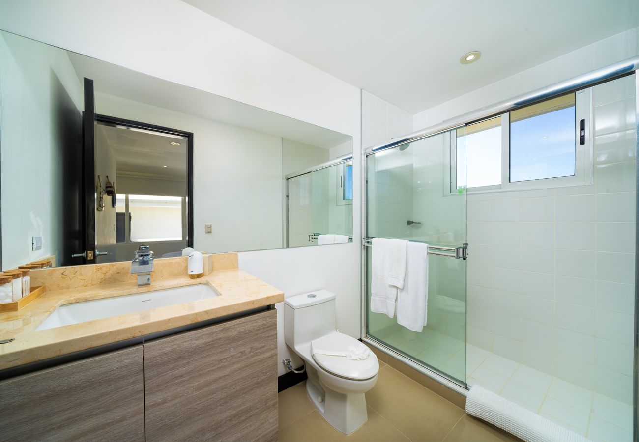 Villa en Potrero - Ocean-View Villa | Stargazing Deck | Infinity Pool – Villa Blanca