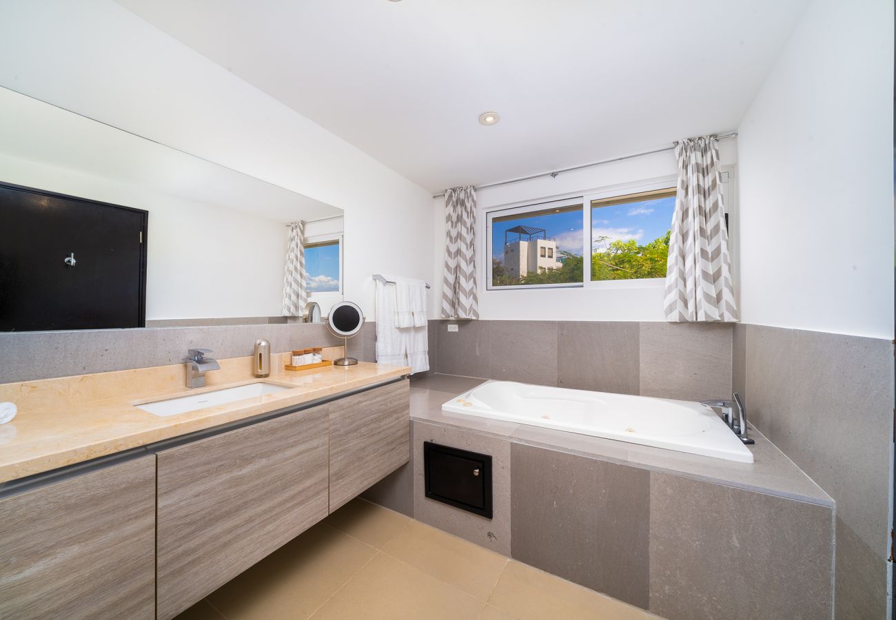 Villa en Potrero - Ocean-View Villa | Stargazing Deck | Infinity Pool – Villa Blanca
