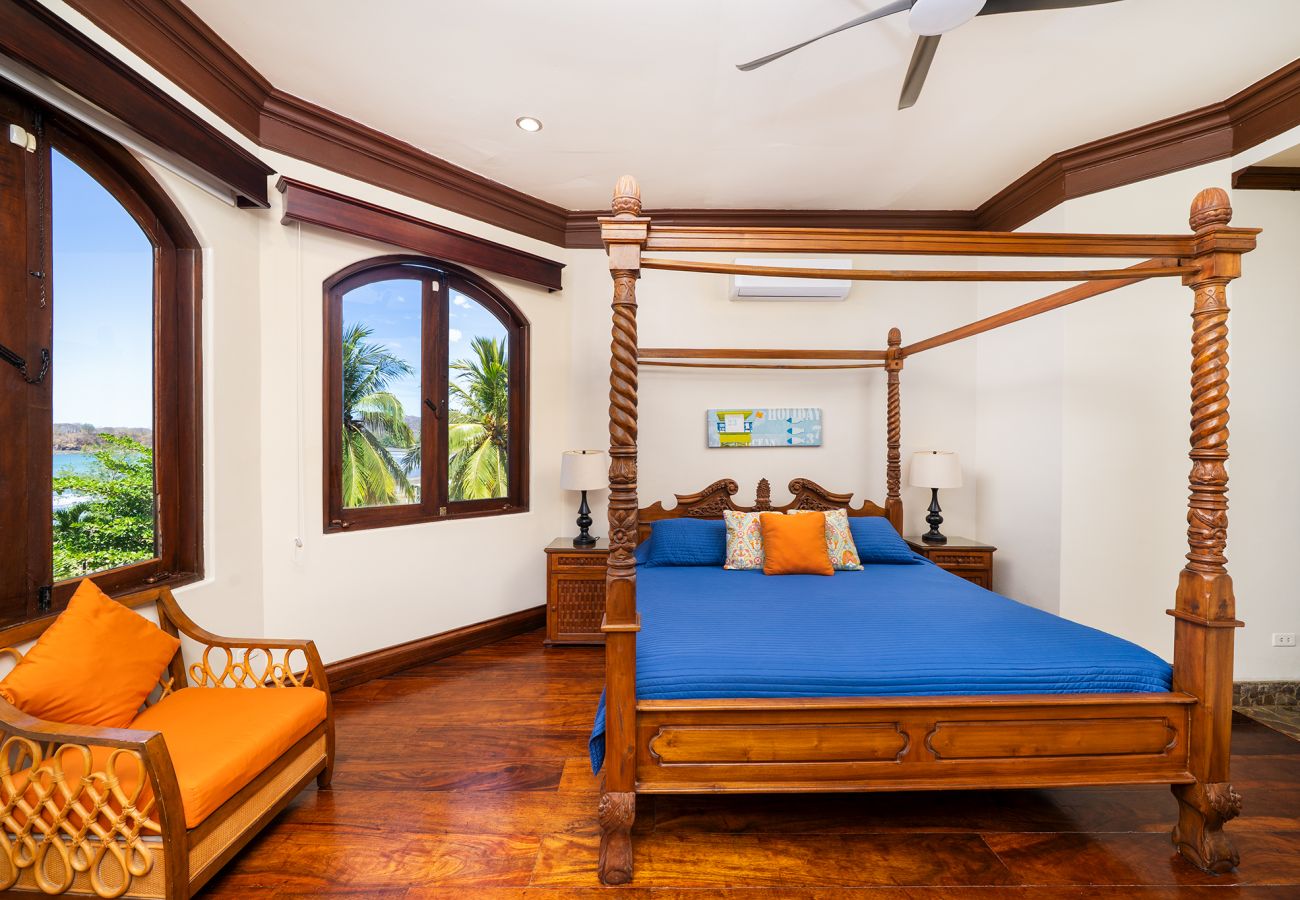 Villa en Potrero - Casa Taj*beachfront*chef service*housekeeping*6 BR