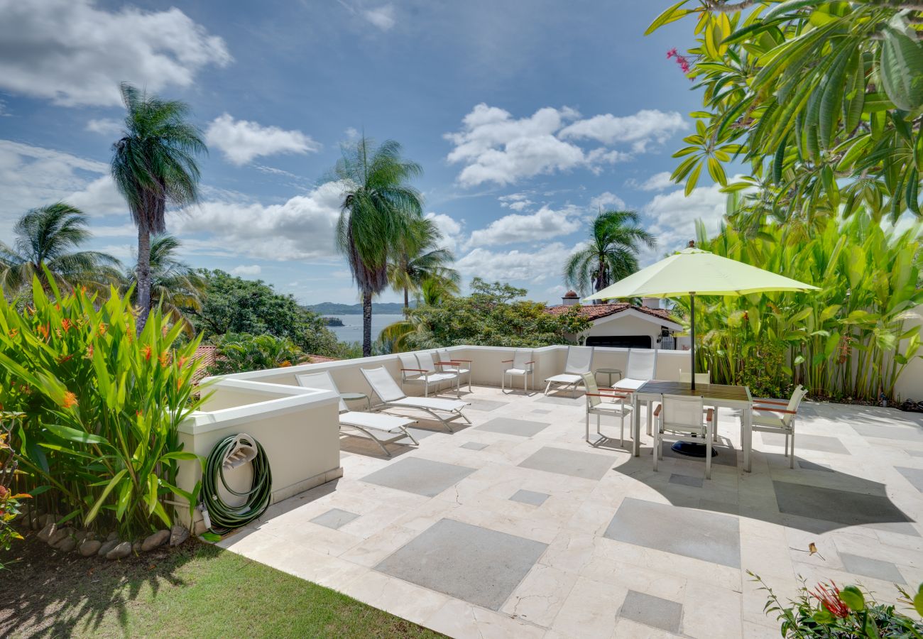 Villa en Playa Flamingo - Playa Flamingo: Oceanside Villa w/ rooftop jacuzzi, private located - Lot Four