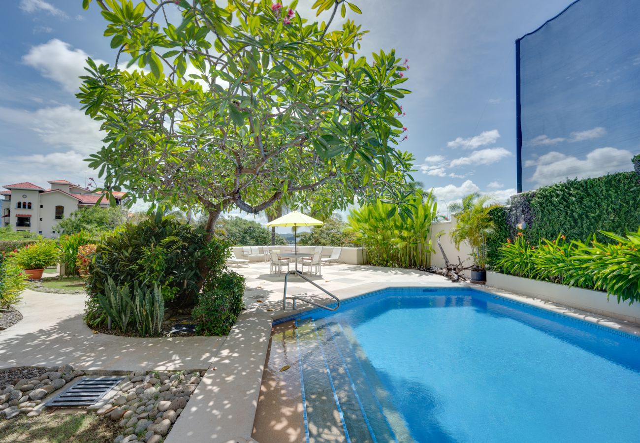 Villa en Playa Flamingo - Playa Flamingo: Oceanside Villa w/ rooftop jacuzzi, private located - Lot Four
