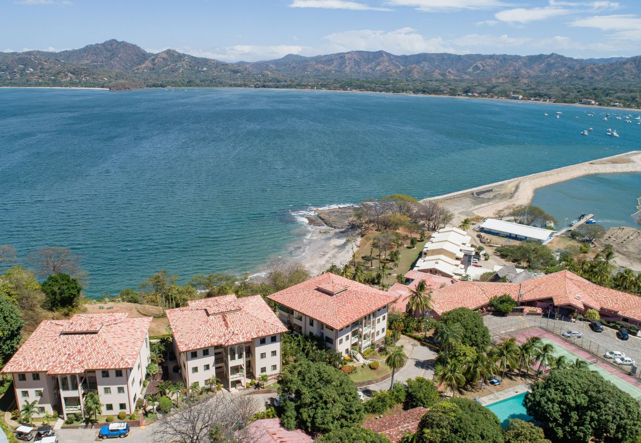 Residencial en Playa Flamingo - Flamingo Center: 2 BR condo w| gorgeous bay views - Punta Plata 521