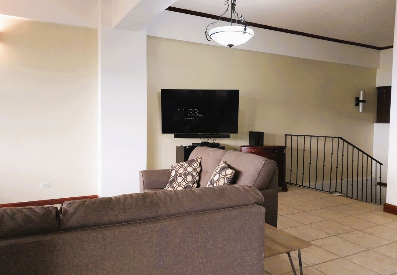 Residencial en Playa Flamingo - 5mins to Marina-Oceanview-Full Kitchen-Pool-AC-Gym – Presidential Suites 4