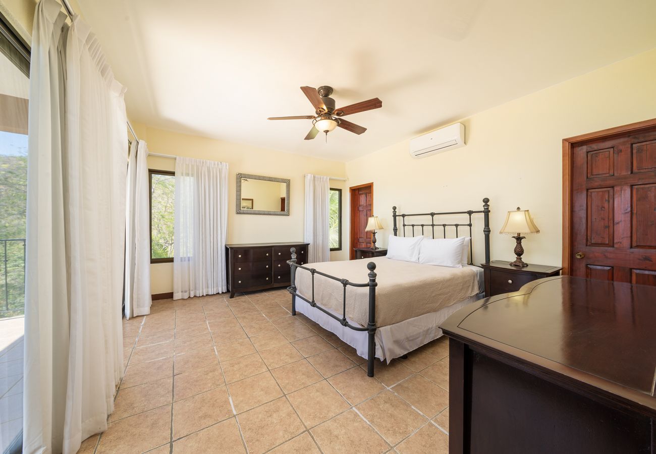 Residencial en Potrero - Oceanview Condo with Pool, Near Playa Prieta, 2BR - Vida de la Paz 4