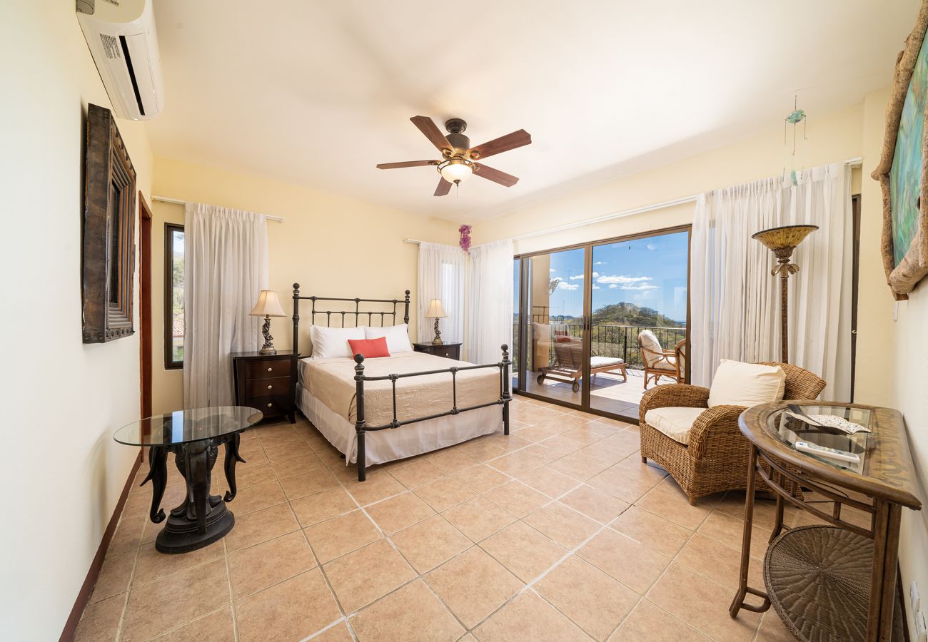 Residencial en Potrero - Oceanview Condo with Pool, Near Playa Prieta, 2BR - Vida de la Paz 4