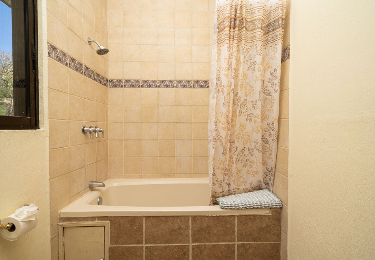 Residencial en Potrero - Oceanview Condo with Pool, Near Playa Prieta, 2BR - Vida de la Paz 4