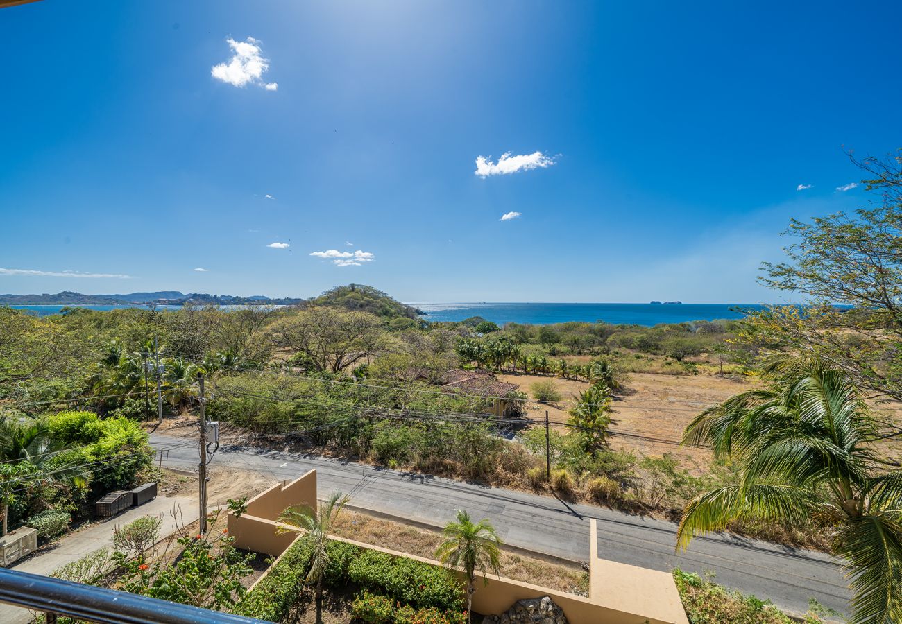 Residencial en Potrero - Oceanview Condo with Pool, Near Playa Prieta, 2BR - Vida de la Paz 4