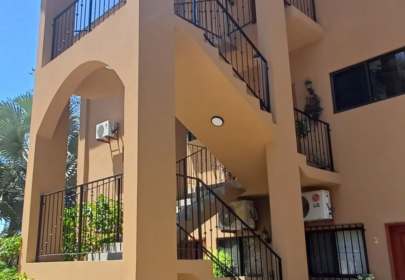 Residencial en Potrero - Oceanview Condo with Pool, Near Playa Prieta, 2BR - Vida de la Paz 4