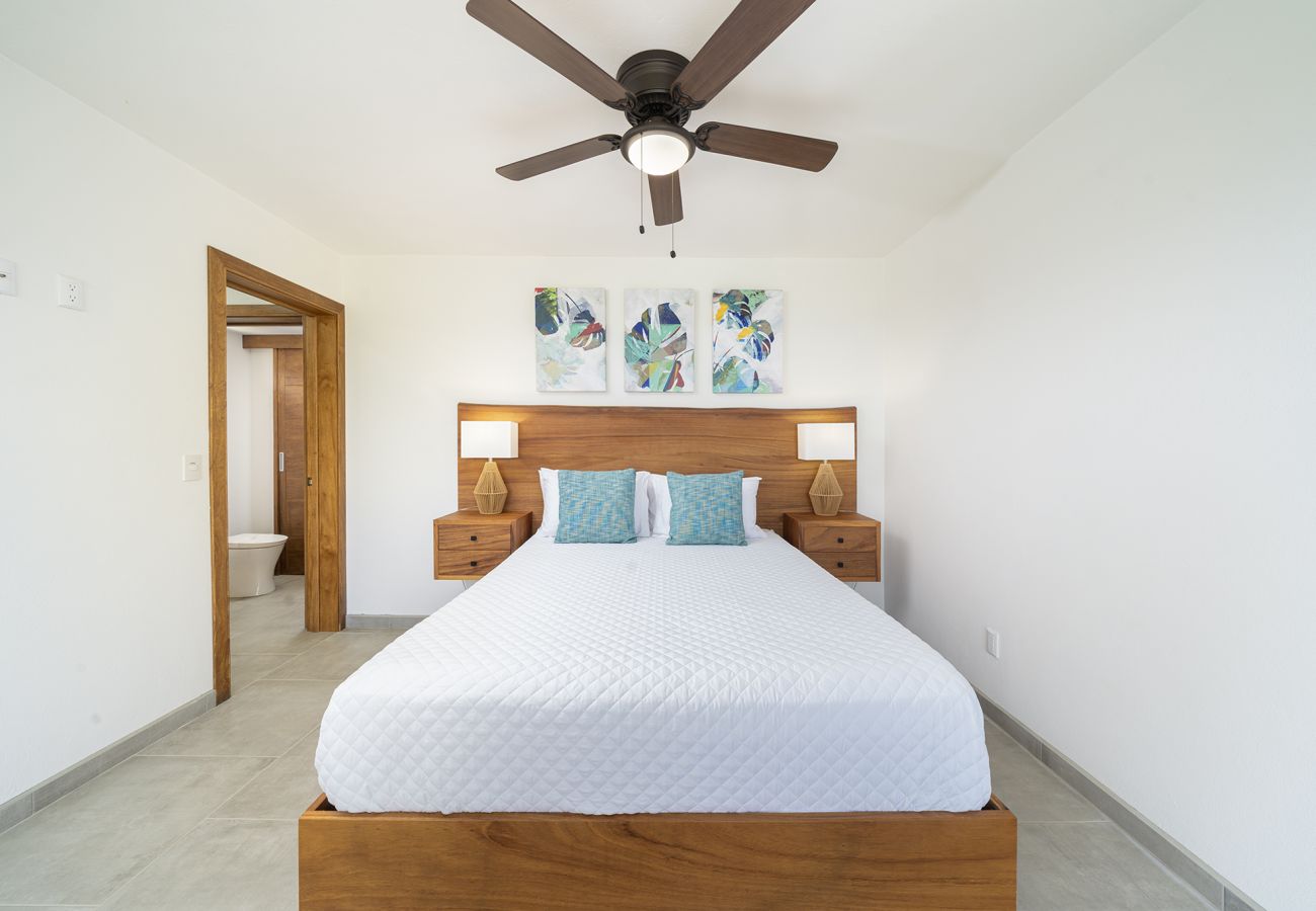 Villa en Potrero - Serene Villa: Ocean View Pool, Rooftop Deck, 5 BR - Villa Vista Pacifico