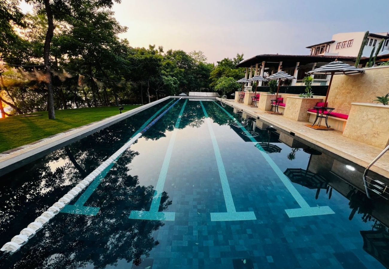 Residencial en Las Catalinas - Beach Club Included | 1 min to beach | sleeps 5 | Plaza Mercado 12