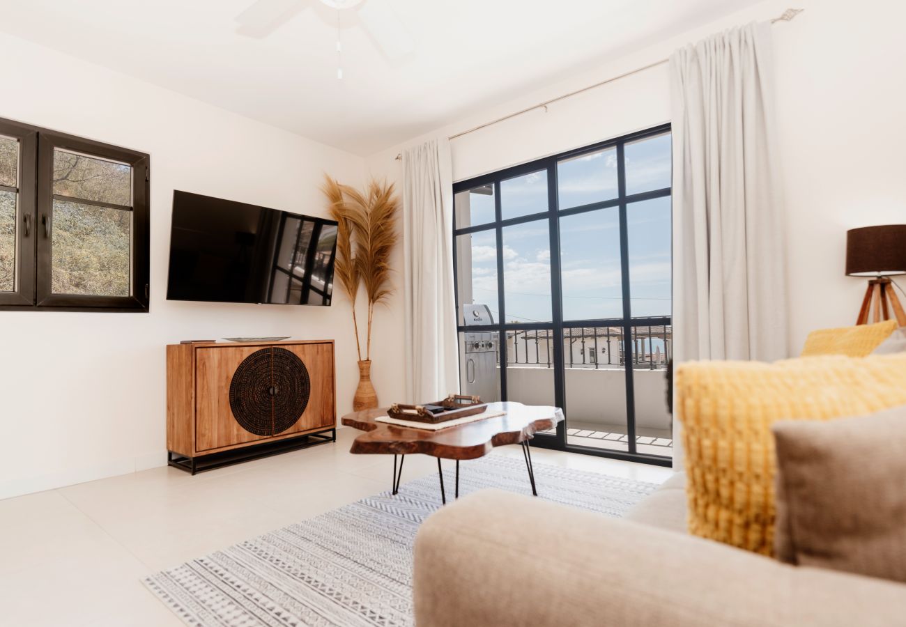 Residencial en Las Catalinas - New 2BR Condo in Las Catalinas beachtown: El Prado