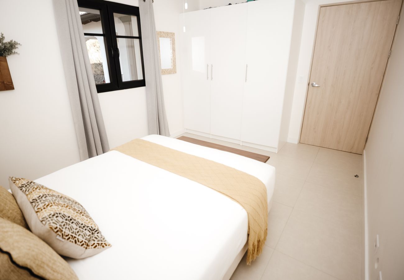 Residencial en Las Catalinas - New 2BR Condo in Las Catalinas beachtown: El Prado