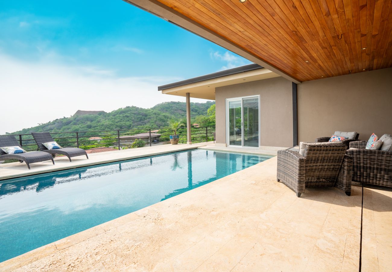 Casa en Playa Flamingo - Luxe 3BR home in Mar Vista: Casa Gran Vista