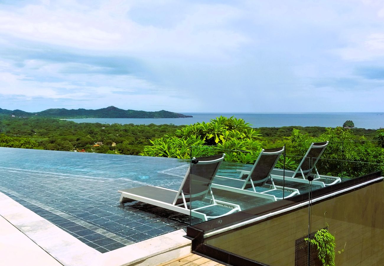 Casa en Playa Flamingo - Luxury 5BR Oasis with Panoramic Ocean Views & Pool - Casa Vista Contenta Mainhouse