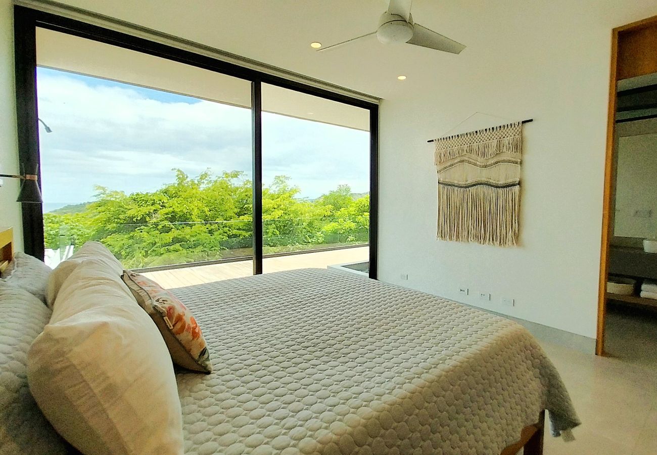 Casa en Playa Flamingo - Luxury 5BR Oasis with Panoramic Ocean Views & Pool - Casa Vista Contenta Mainhouse