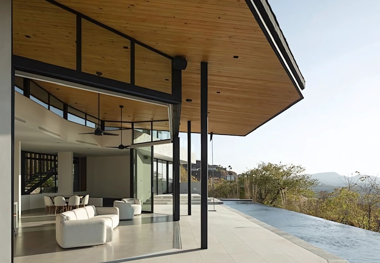Casa en Playa Flamingo - Luxury 5BR Oasis with Panoramic Ocean Views & Pool - Casa Vista Contenta Mainhouse